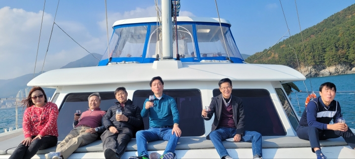 함께 성장한 우리, 함께 즐긴 거제도 워크숍